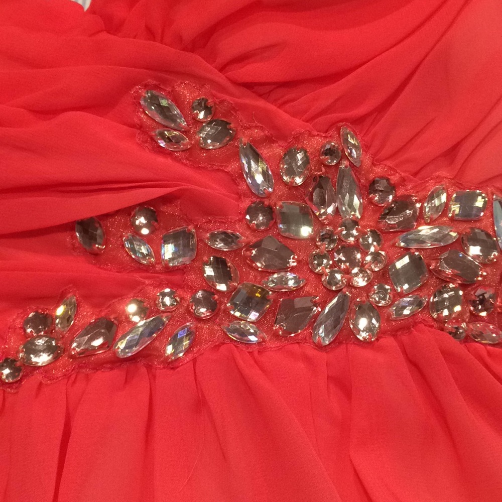 Dress - Picture 2 of 6